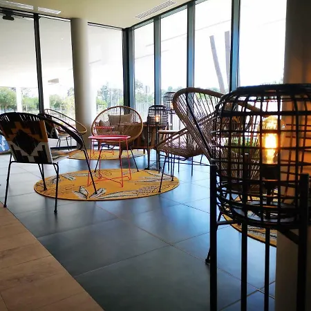 Ibis Styles Arcachon Mestras Отель 3*