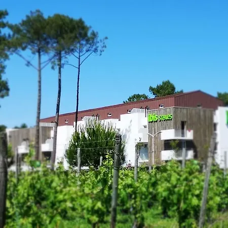 ホテル Ibis Styles Arcachon Mestras 3*