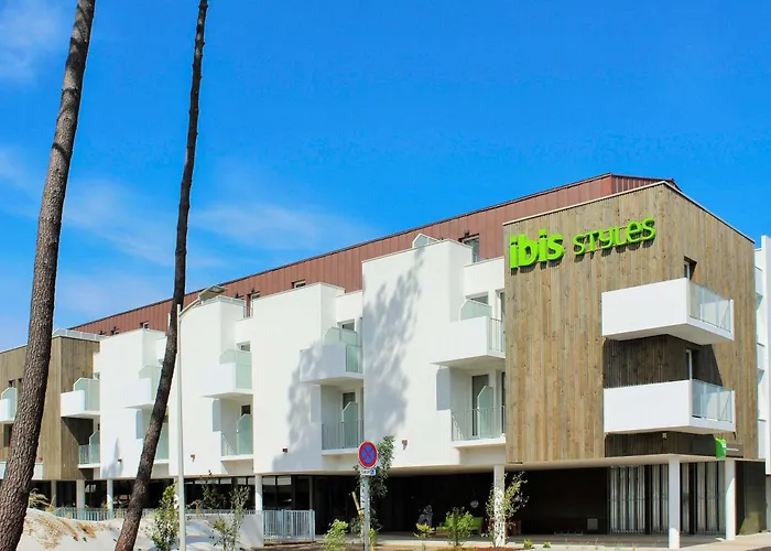 ホテル Ibis Styles Arcachon Mestras グジャン・メストラ