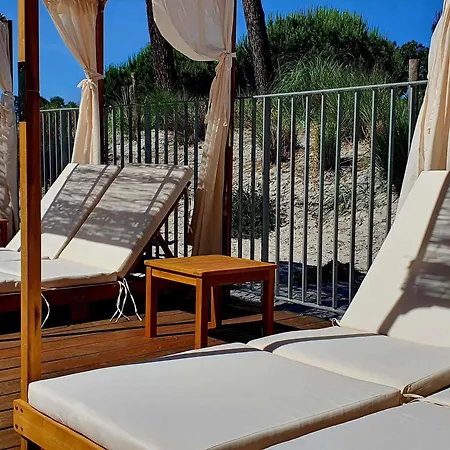 Ibis Styles Arcachon Mestras מלון 3*