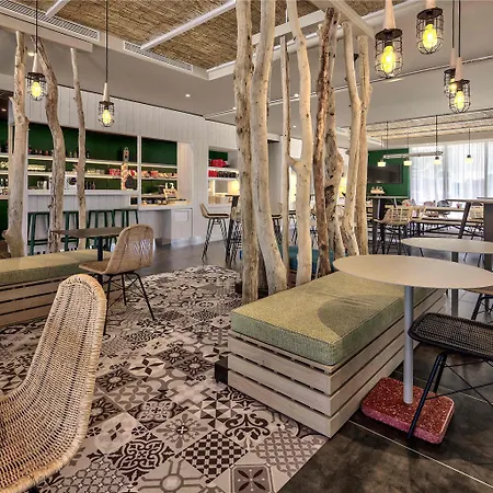 Ibis Styles Arcachon Mestras 3*