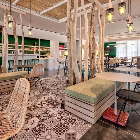Ibis Styles Arcachon Mestras 居让梅斯特拉