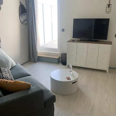 Ibis Styles Arcachon Mestras Szálloda
