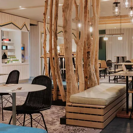 Hotel Ibis Styles Arcachon Mestras 3*