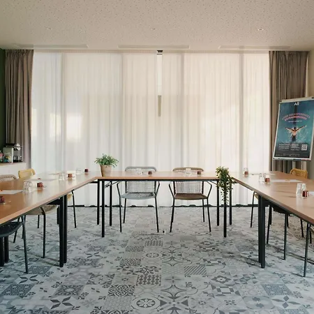Ibis Styles Arcachon Mestras Szálloda