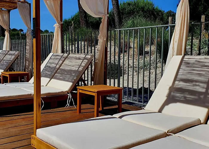 Ibis Styles Arcachon Mestras Hotel 3*