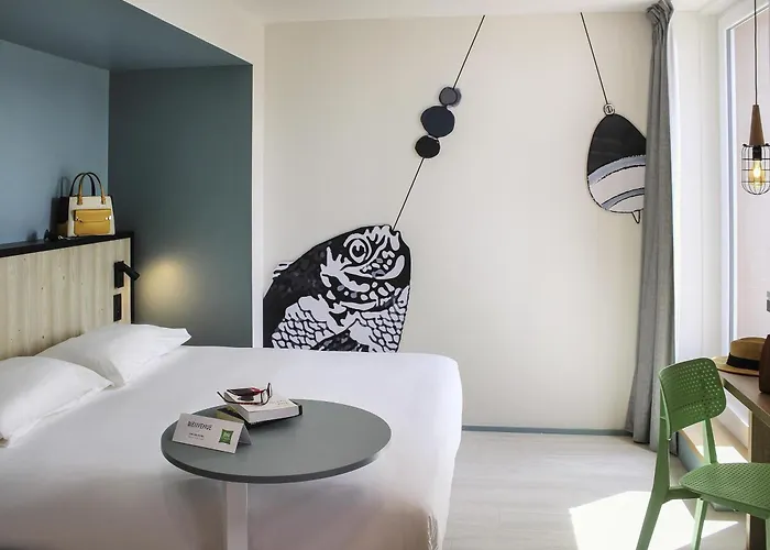 Hotel Ibis Styles Arcachon Mestras 3*