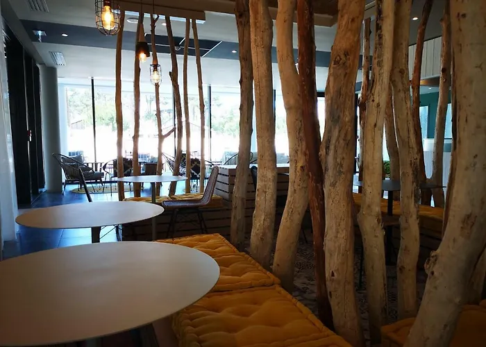 Ibis Styles Arcachon Mestras